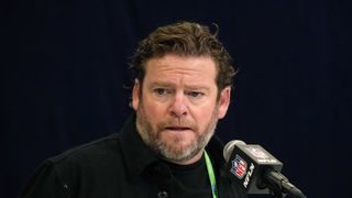 Steelers Primed For Bidding War As Trading Back Into First Round Gains Even More Steam (Steelers News). Photo by Kirby Lee / Imagn Images