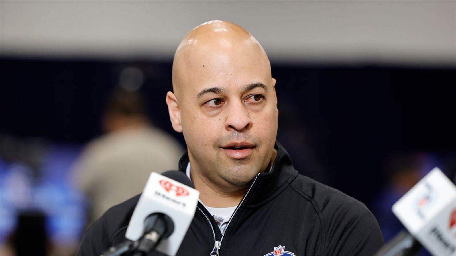 NFL Executives May Suddenly Be Having 2nd Thoughts About 1 Of The Steelers' Top Draft Prospects (Steelers News). Photo by Gregory Payan / Associated Press