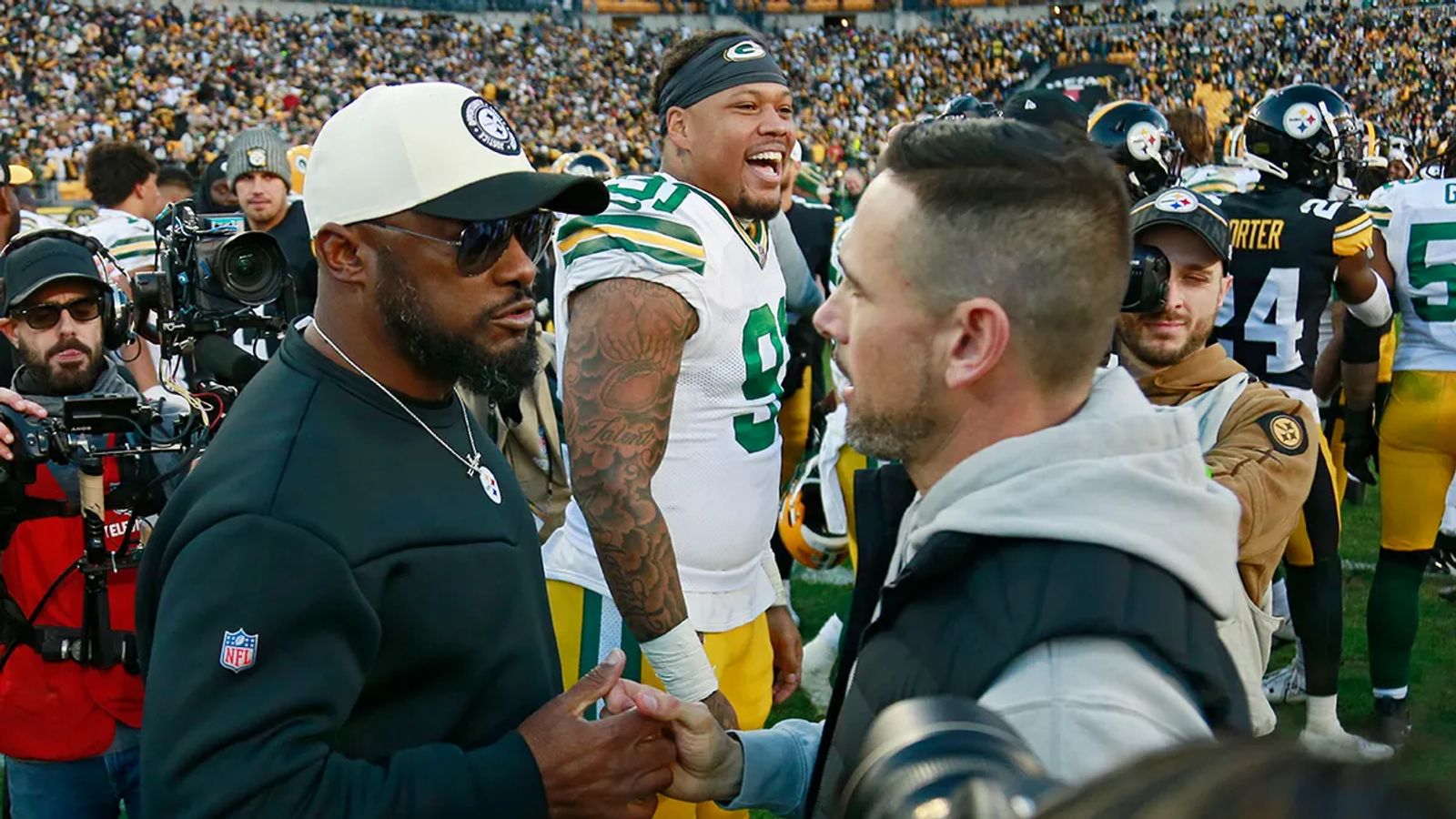 Steelers Have Problematic Disadvantage That Could Ruin Sunday Night Football Matchup With Packers (Steelers News). Photo by Justin K. Aller / Getty Images