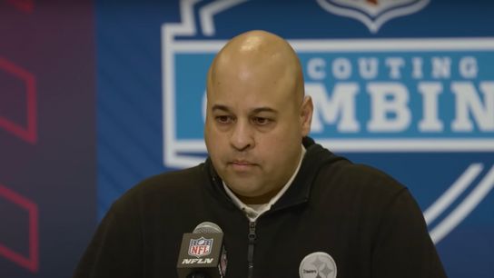 Steelers Receive Warning To Stay Away From Trading For Superstar Wide Receiver  (Steelers News)