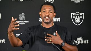 Report Suggests Steelers Are Planning On Re-Signing Two Key Defenders (Steelers News). Photo by AP Photo /John McCoy