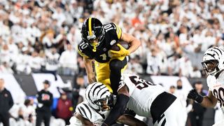 Steelers’ Adam Thielen Gives Behind The Scenes Update On The Mystery That Is Roman Wilson (Steelers News). Photo by Sebastian Foltz / Pittsburgh Post-Gazette