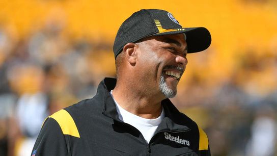 New Update Suggests Steelers Believe That Important Defender Is Not Lost For The Season. Photo by Don Wright / AP Photo