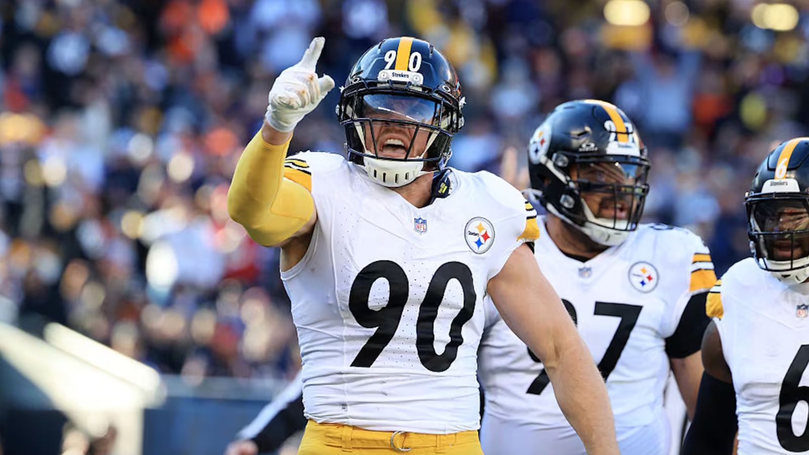 Medical Expert Implies Steelers May Seriously Be At Fault For TJ Watt's Sudden Collapsed Lung (Steelers News). Photo by Justin Casterline / Getty Images