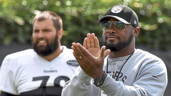 Steelers Alejandro Villanueva Mike Tomlin