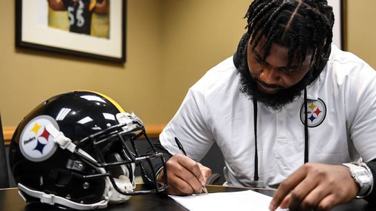 Steelers Ramon Foster Addresses The Hate Thrown At Chukwuma Okorafor (Chukwuma Okorafor)