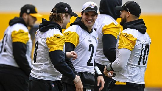 Pittsburgh Steelers Kenny Pickett Mason Rudolph Mitch Trubisky Pittsburgh Steelers Kenny Pickett Mason Rudolph Mitch Trubisky