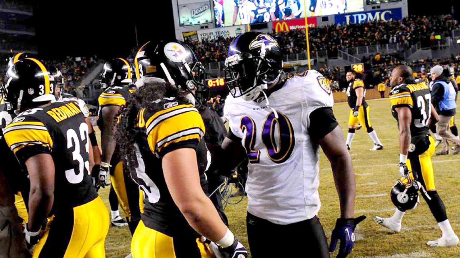 Steelers Legendary Safety Troy Polamalu Receives Big Time Disrespect While Being Discussed With Rival (Steelers News). Photo by Al Tielemans / Sports Illustrated