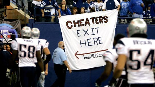 Former Steelers OT Barrett Brooks Confirms Spygate Began Sooner Than Reported; He Saw The New England Patriots Cheat (Spygate)