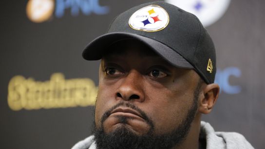 Steelers Mike Tomlin Flummoxed By Mind-Blowing Penalty That Grounded Offensive Progress Before The Half (Steelers News)