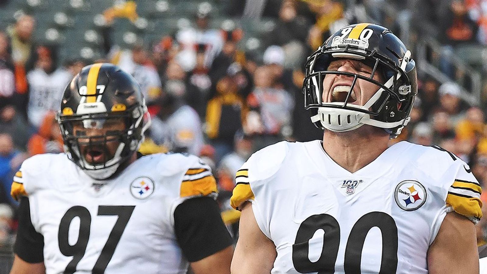 Steelers' Le'Veon Bell Drops Harsh Truth On TJ Watt And Cam Heyward (Steelers News). Photo by Peter Diana / Post-Gazette