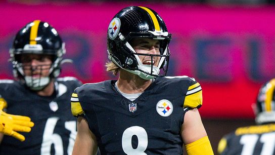 Steelers Completely Gave Up On Kenny Pickett: “Pickett’s Career As A Pittsburgh Steeler Is All But Over” (Steelers News)