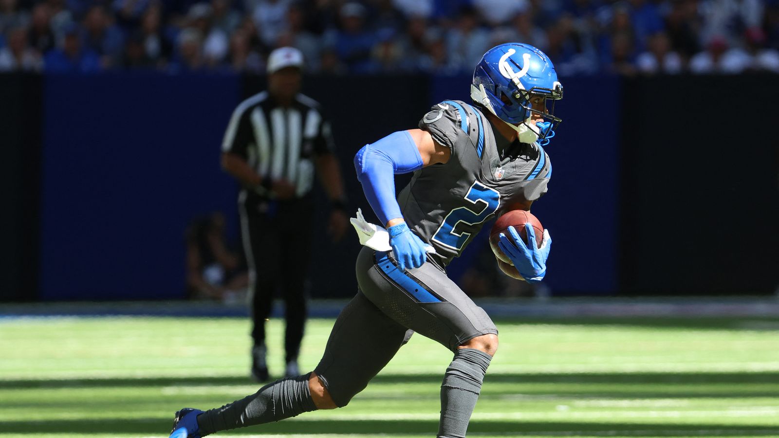 Schefter: Steelers Uncovered Exact Price To Trade For Colts WR Josh Downs (Steelers News). Photo by Trevor Ruszkowski / Imagn Images
