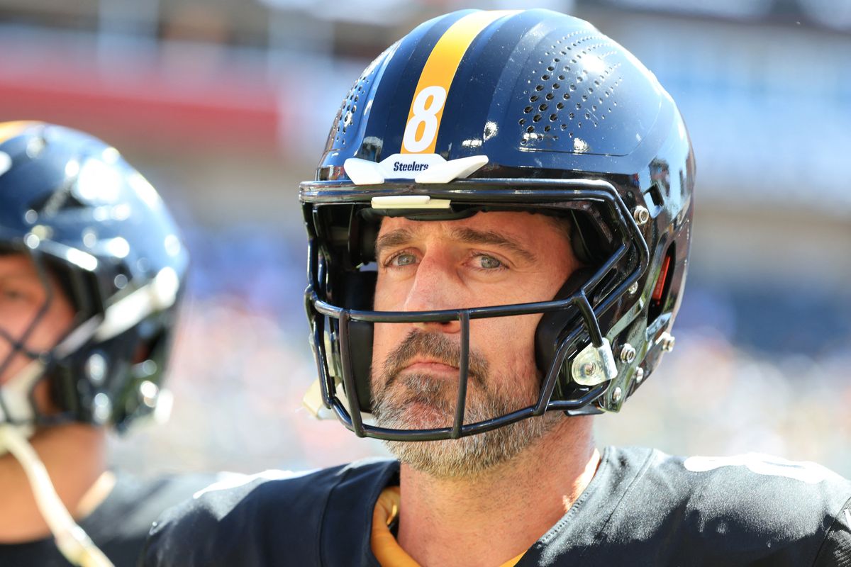 Steelers' Aaron Rodgers Steelers' Aaron Rodgers