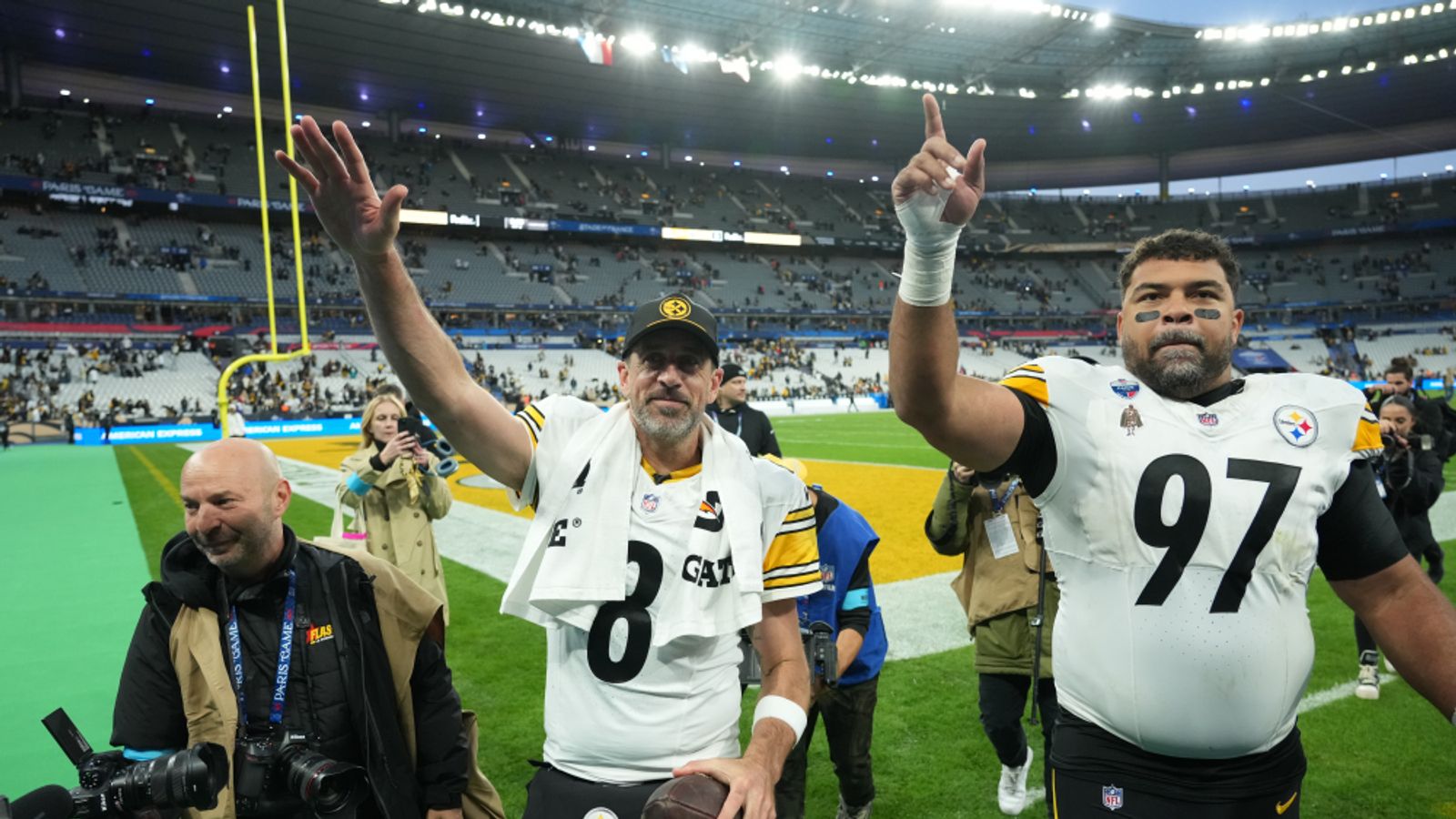 Steelers' Cameron Heyward Clears Up A Funny Joey Porter Jr Misconception In Paris (Steelers News). Photo by Kirby Lee / Imagn Images