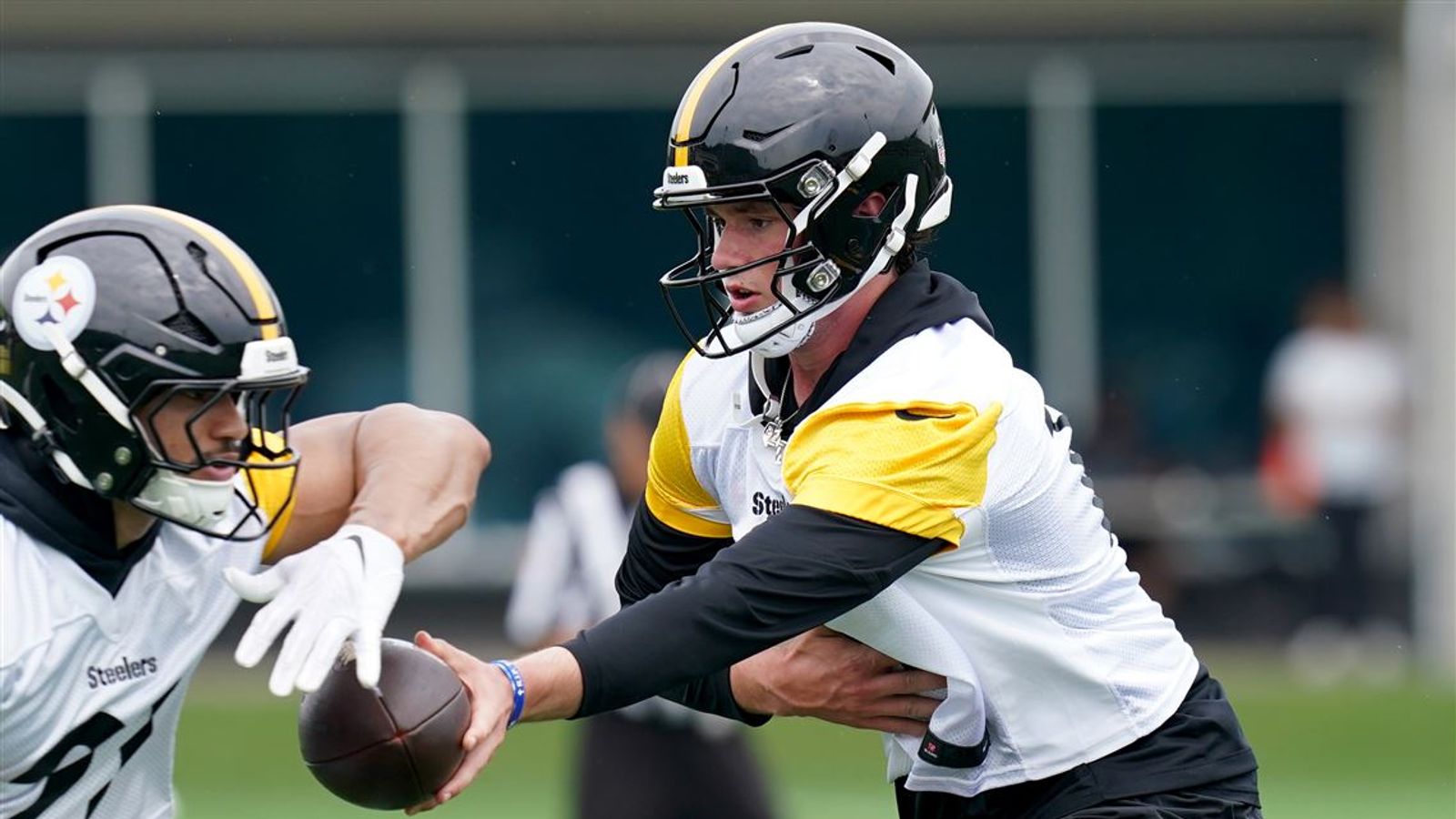 Steelers’ Young QB Tandem Facing Difficult Truth Behind Aaron Rodgers (Steelers News). Photo by Matt Freed / Post-Gazette