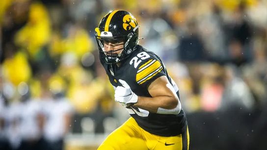 Steelers' Sebastian Castro Silently Emerging As A Candidate To Make Pittsburgh's Initial 53-Man Roster: "He's Gonna Go Get It". Photo by Joesph Cress / Iowa City Press