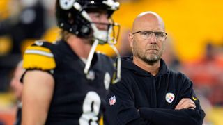 Steelers' Kenny Pickett: Advantage Of Matt Canada On The Sideline (Steelers News). Photo by The Athletic