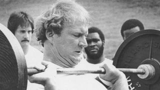 Steelers' Captain Made A Big Mistake In 1982 With Obscene Gesture To Mike Webster And Ended Up Flat On His Back On The PA Turnpike (Steelers History). Photo by Steve Yakubi UPI
