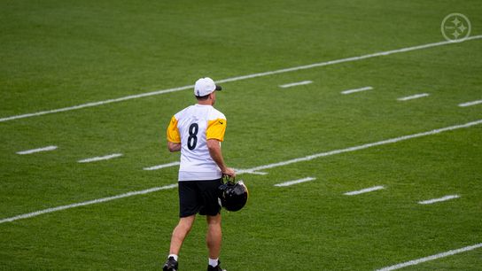 Teams Around The NFL Make Revealing Statements About Steelers' Aaron Rodgers Entering The 2025 Season. Photo by Taylor Ollason / Pittsburgh Steelers