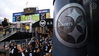 Aaron Rodgers Stands Up For Steelers' Coaching Staff Amidst Fans Begging For Change (Steelers News). Photo by Harrison Barden / Pittsburgh Steelers