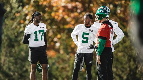 Former Steelers Rival Believes They Are Vulnerable To A Big Game From Aaron Rodgers And The Jets (Steelers News)
