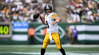 Steelers' Aaron Rodgers Is Proving This Could Be Pittsburgh's Best QB Gamble Since Ben Roethlisberger (Steelers News). Photo by Karl Roser / Pittsburgh Steelers