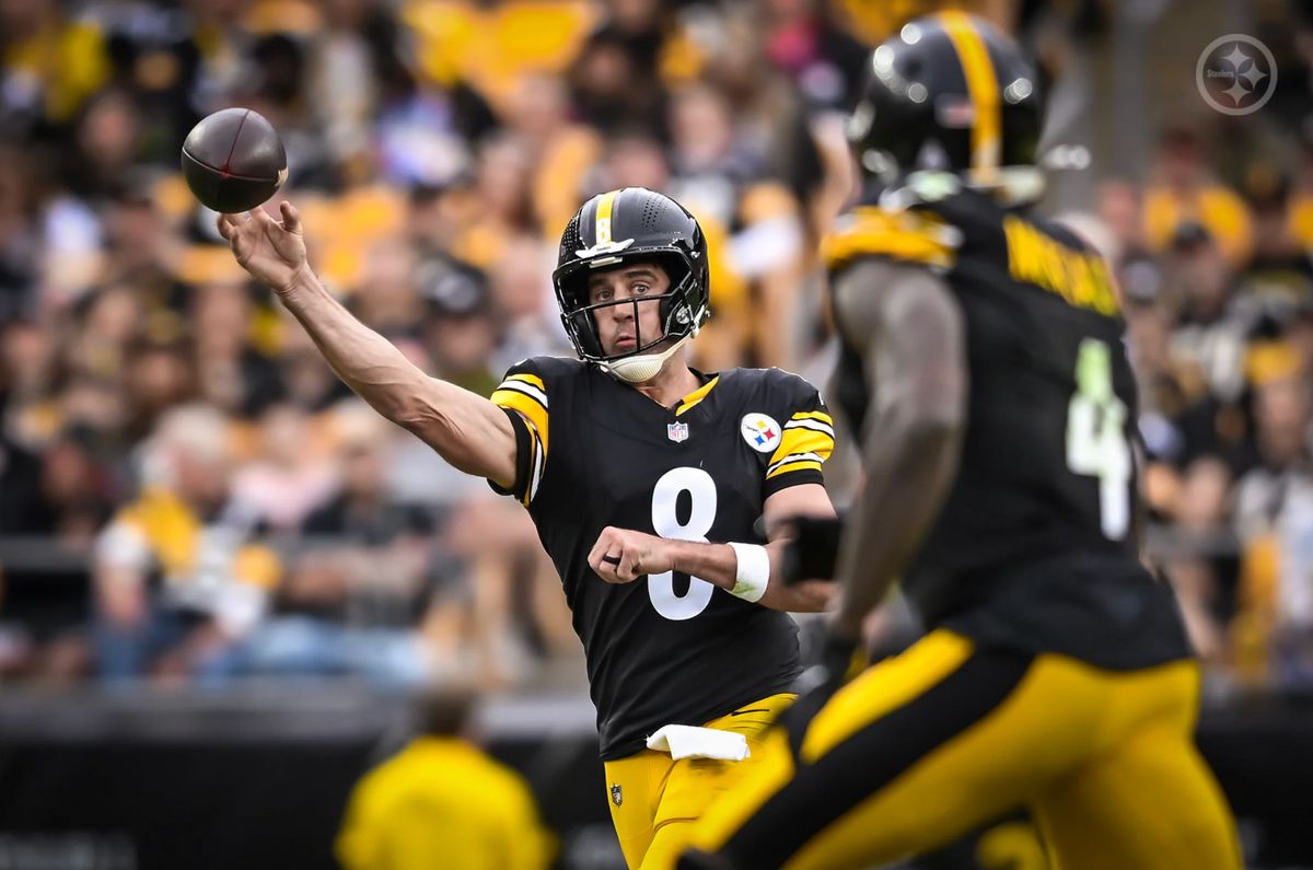 Steelers' Aaron Rodgers Steelers' Aaron Rodgers