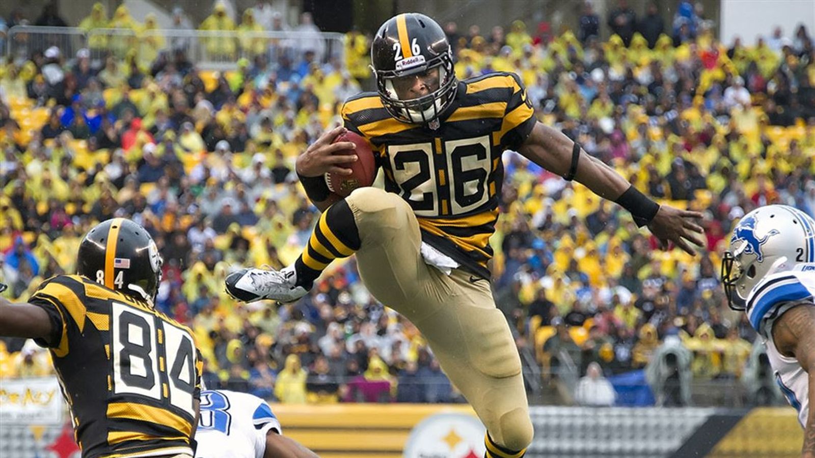 Le'Veon Bell Reveals Shocking Truth About Steelers' Omar Khan And Kevin Colbert (Steelers News). Photo by Peter Diana / Post-Gazette