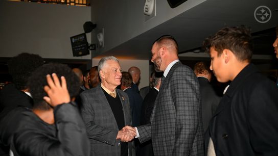 Steelers' Ben Roethlisberger Fires Off Hilarious Warning To Browns' Myles Garrett Over Mason Rudolph (Steelers News)