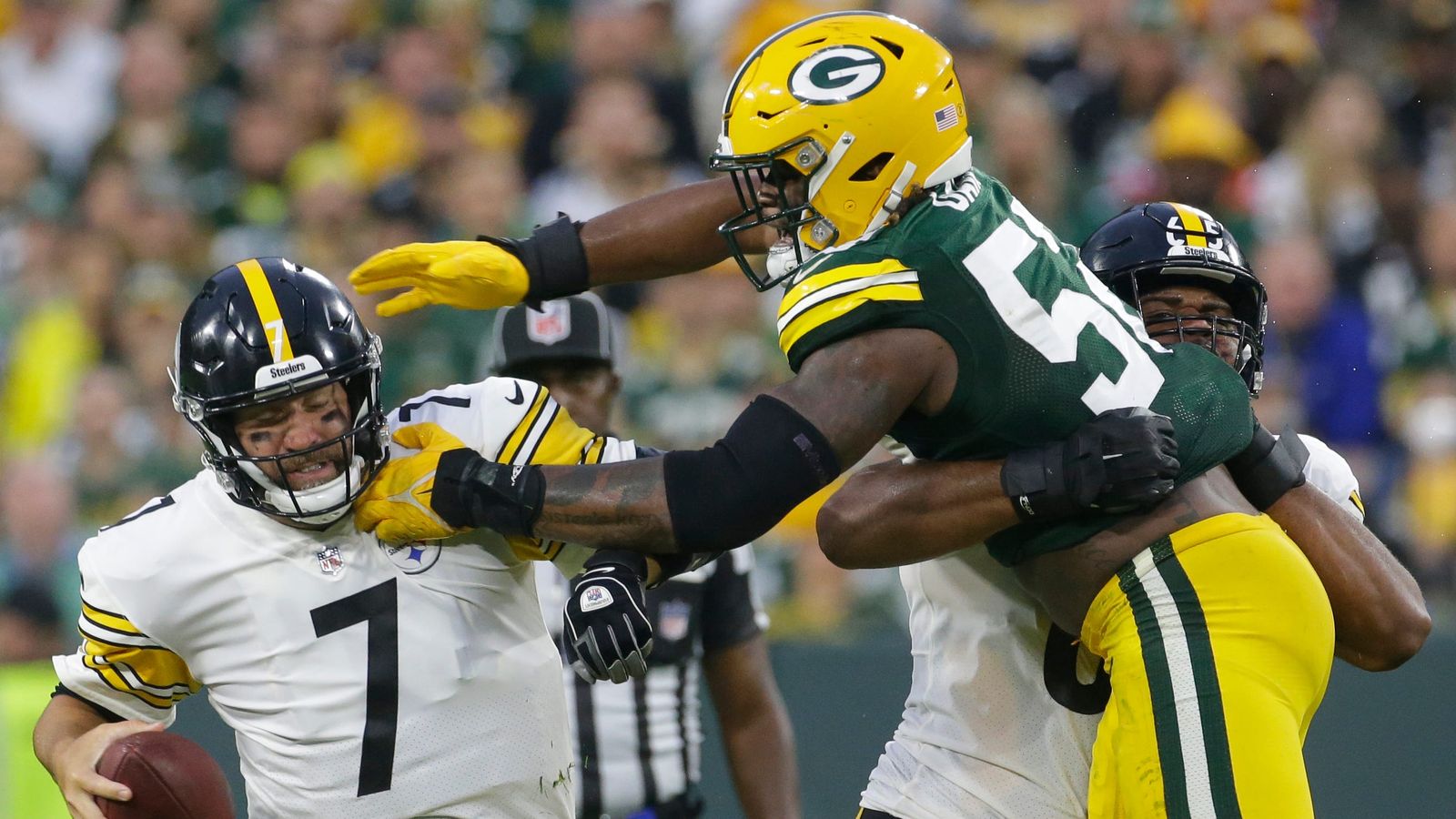 Steelers' Ben Roethlisberger Learns The 1 Thing Charlie Batch Was Absolutely Better At Than Him (Steelers News). Photo by Mark Hoffman / Imagn Images