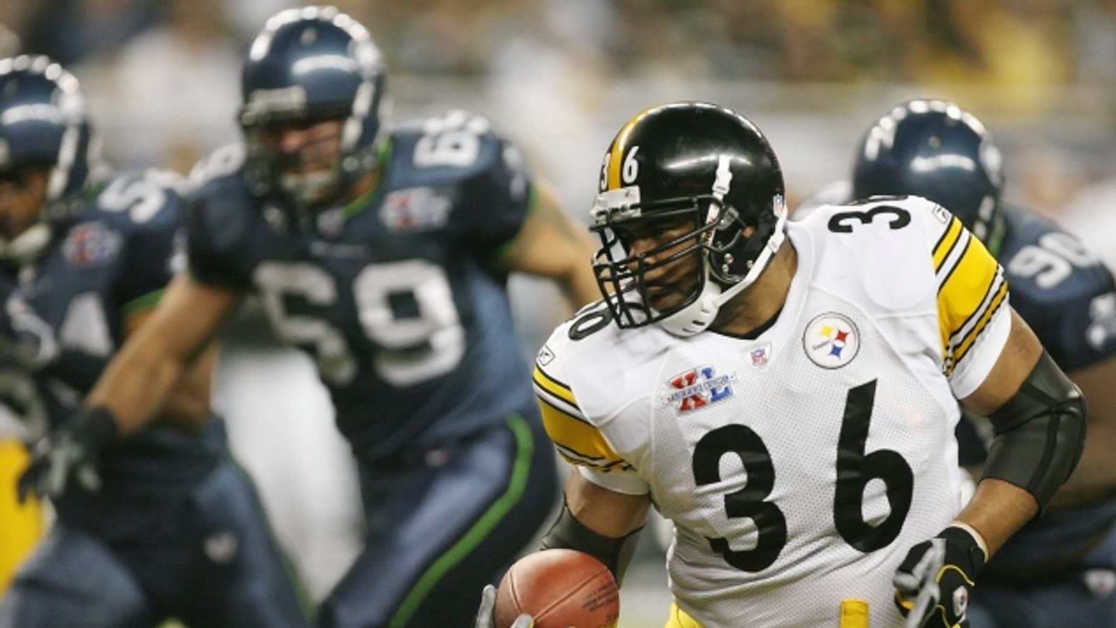 Steelers Legend Jerome Bettis Has Big-Time Criticism For Recent Front Office Decision (Steelers News). Photo by Harry How / Getty Images