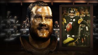 Steelers Should Worry Ben Roethlisberger May Get Screwed By Hall Of Fame Voters' Politics (Steelers News). Photo by ESPN.com