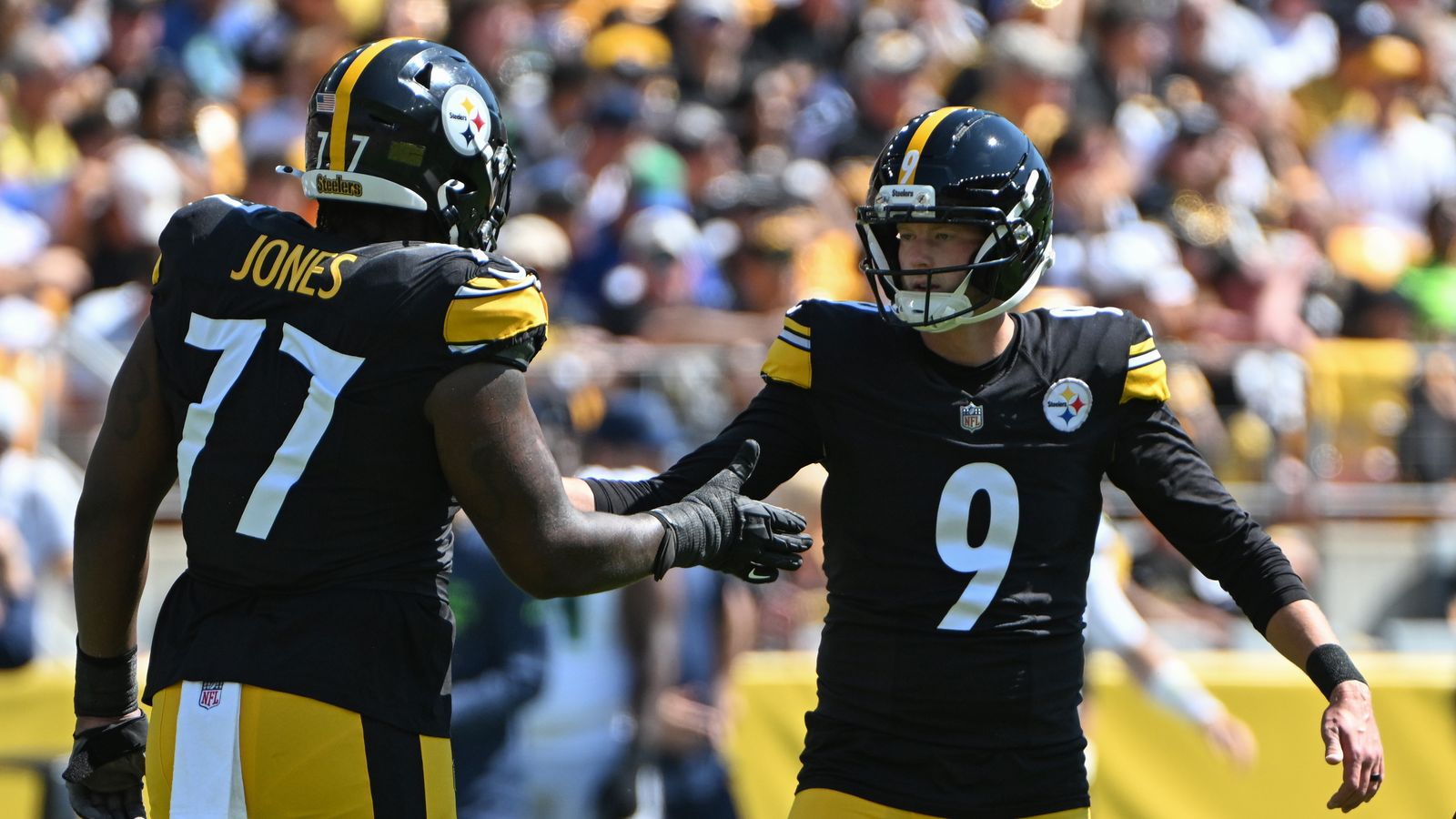 Steelers Ready To Undergo Massive Shakeup On Left Side Of The Offensive Line In 2026 (Steelers News). Photo by Barry Reeger / Imagn Images