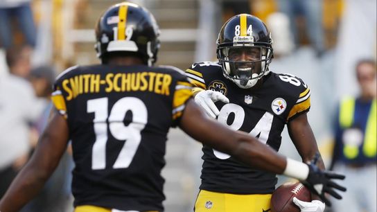 Steelers' Antonio Brown Clears The Air, But Shares Harsh Opinion Of JuJu Smith-Schuster: “He Failed The Team” (Steelers News)