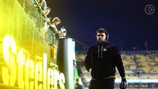 Steelers' Cam Heyward Sends Revealing Message To Locker Room . Photo by Jared Wickerham / Pittsburgh Steelers