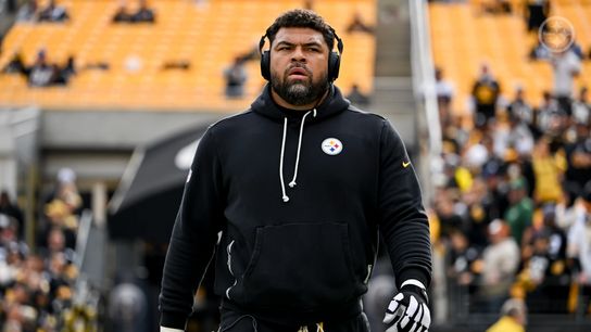 Steelers' Cam Heyward Throws Funny Jab At Aaron Rodgers While Discussing Quarterback's Involvement With The Team. Photo by Alysa Rubin / Pittsburgh Steelers