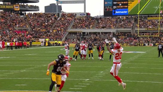 Steelers' Ben Roethlisberger Completely Contradicts What Mike Tomlin Said About The Christmas Day Interception (Steelers News)