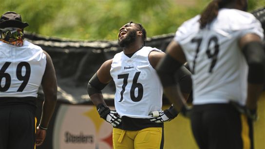 Steelers Chukwuma Okorafor Steelers Chukwuma Okorafor