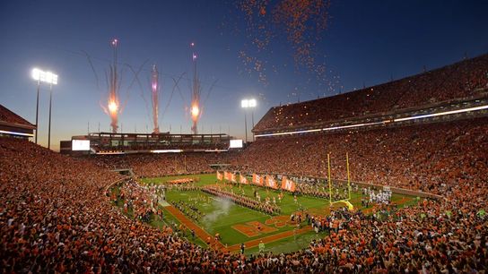 Steelers' 2026 Quarterback Search Off To Difficult Start After Inconsistencies In Death Valley. Photo by Bart Boatwright / Greenville News