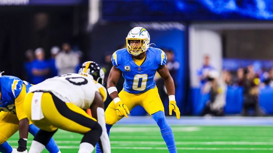 Chargers' Daiyan Henley Detailed Exactly How They Used Aaron Rodgers To Pick Apart The Steelers' Offense. Photo by Cassanda Serrano / Los Angeles Chargers