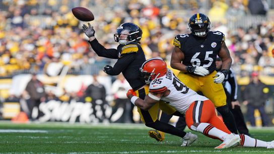 Steelers' Offensive Line Decisions Should Be Easy: "He's [Dan Moore] Been The Weakest Link" (Steelers News)