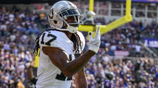 Steelers' Cordarrelle Patterson Tries To Recruit Disgruntled Davante Adams After Big Win Over Raiders (Steelers News)