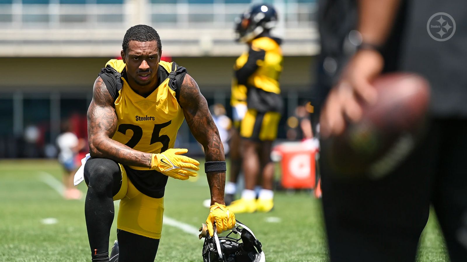 Steelers Now Facing Troubling Reality After Unfortunate Week 1 Injury (Steelers News). Photo by Karl Roser / Pittsburgh Steelers