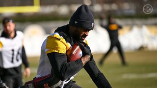 DK Metcalf Takes Clear Shot At The NFL As Steelers Star Hates What He's Seeing: "That's All I'm Going To Say" (Steelers News). Photo by Karl Roser / Pittsburgh Steelers