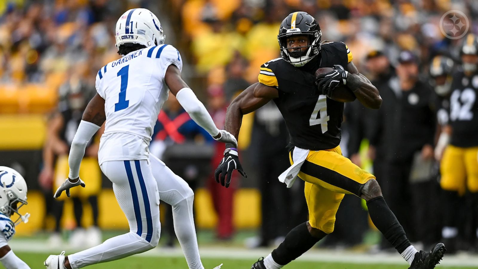 Steelers' Ben Roethlisberger Spots Odd DK Metcalf Mistake Against Colts (Steelers News). Photo by Taylor Ollason / Steelers