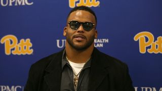 Aaron Donald Extends Support To Steelers' Jaquan Brisker With Gigantic Opportunity (Steelers News). Photo by Michael Longo / Imagn Images