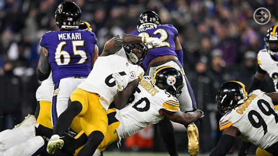 Steelers Players Accused Of "Tapping Out" By Former Rival During Brutal Loss To Ravens (Steelers News)