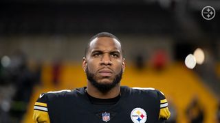 Former Steelers Tight End Eric Ebron Reveals What It Truly Took To Earn Ben Roethlisberger’s Trust (featured). Photo by Karl Roser / Pittsburgh Steelers