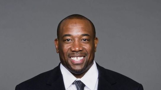 Steelers' Kelvin Fisher smiling for his team photo. Steelers' Kelvin Fisher